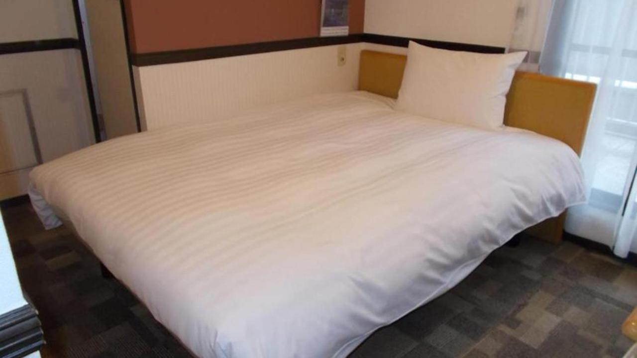 Toyoko Inn Tokyo Asakusa Senzoku Tsukuba Express Екстериор снимка