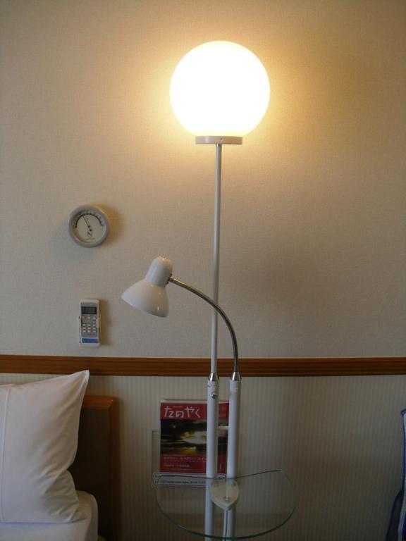 Toyoko Inn Tokyo Asakusa Senzoku Tsukuba Express Екстериор снимка